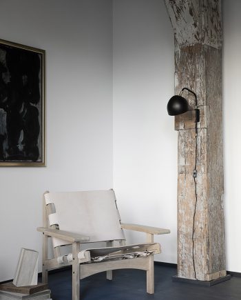 The Hunting Chair by Kurt Østervig in oak / saddle leather | Klassik Studio