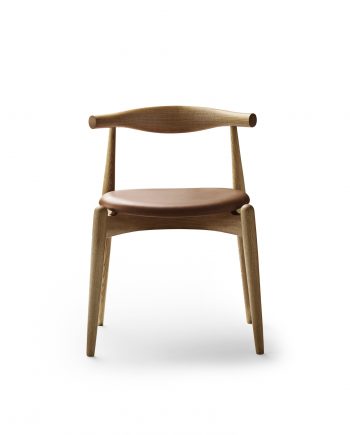 Hans Wegner CH20 Elbow Chair | Carl Hansen & Søn | Oak Oil with Thor 307 Leather | Front