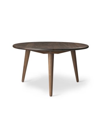 CH008 Coffee Table | Solid Walnut Oil | Designed by Hans Wegner | Carl Hansen & Søn